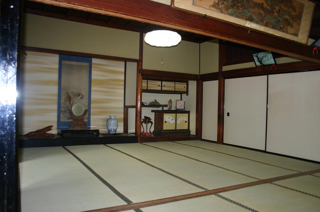 信貴山　玉蔵院　宿坊 平群町 エクステリア 写真