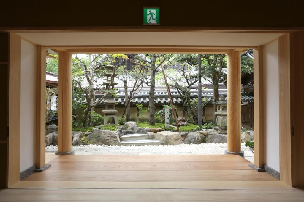 信貴山　玉蔵院　宿坊 平群町 エクステリア 写真
