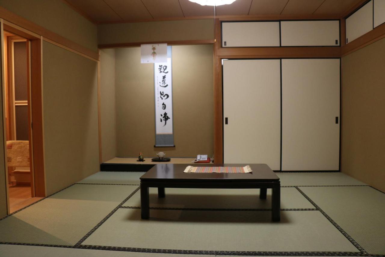 信貴山　玉蔵院　宿坊 平群町 エクステリア 写真